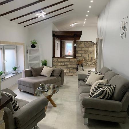 Kartal Centar Apartment Bihac Luaran gambar