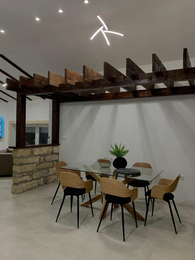 Kartal Centar Apartment Bihac Luaran gambar