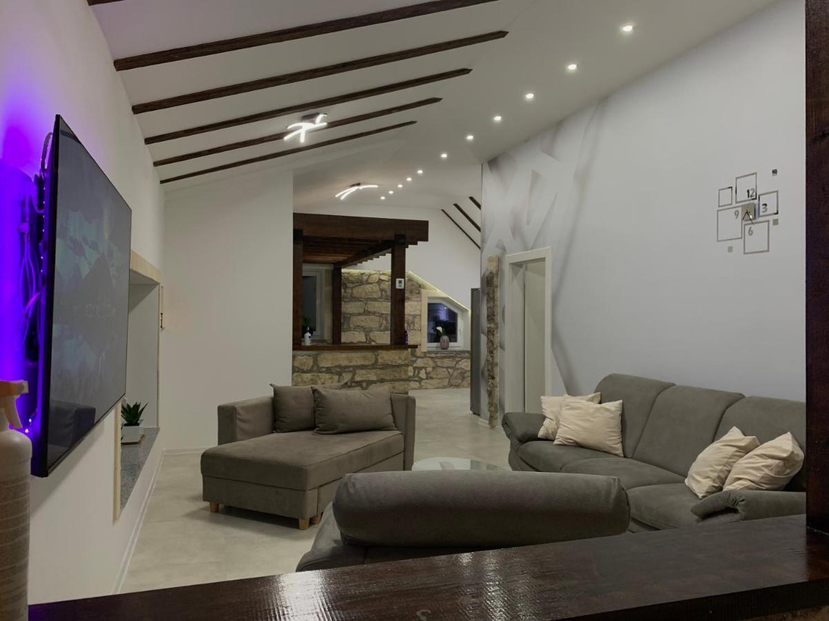 Kartal Centar Apartment Bihac Luaran gambar